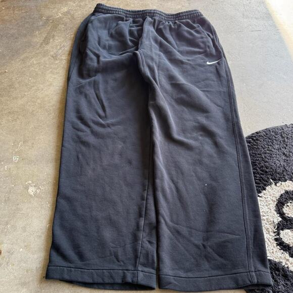 Y2K Vintage Baggy Nike Sweatpants - Picture 1 of 4